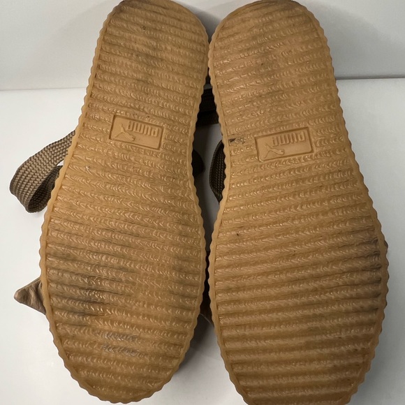 Puma X Fenty Rihanna bow Creeper sandal. - Picture 7 of 11